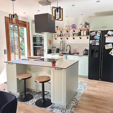 Bed & Breakfast Bioty Chill & Le Blanc-Mesnil