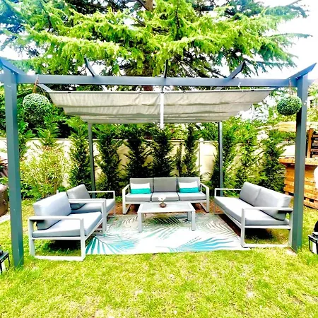 Bed & Breakfast Bioty Chill & Le Blanc-Mesnil